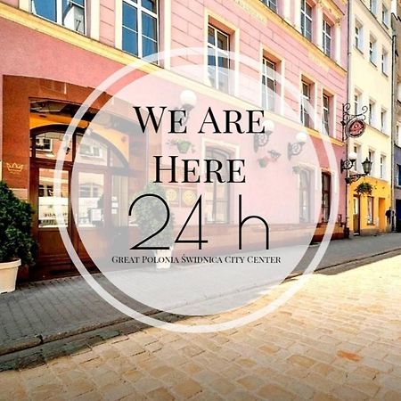 Aparthotel Great Polonia Swidnica City Center Exterior foto